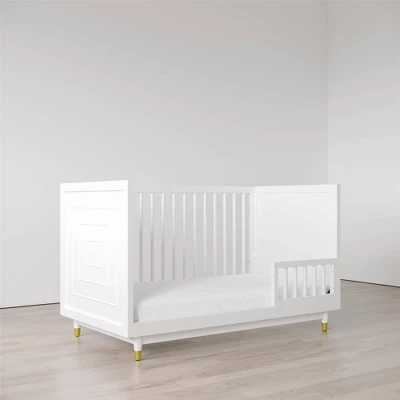 Room & Joy Rory Toddler Rail With Spindles - White 5 Room & Joy Rory Toddler Rail With Spindles - White - Image 3